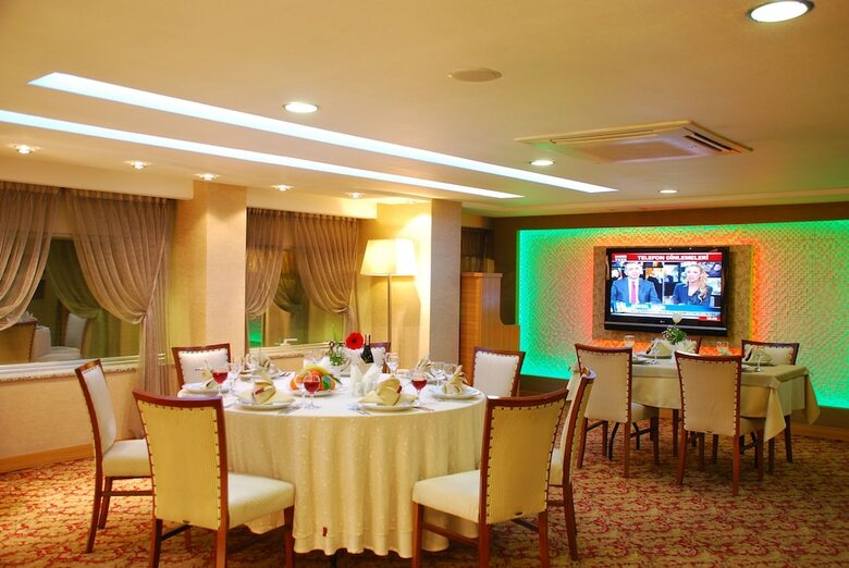 Emir Royal Hotel
