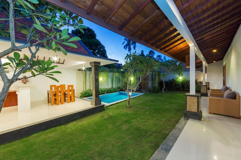 Hotel Paisa Villa Seminyak
