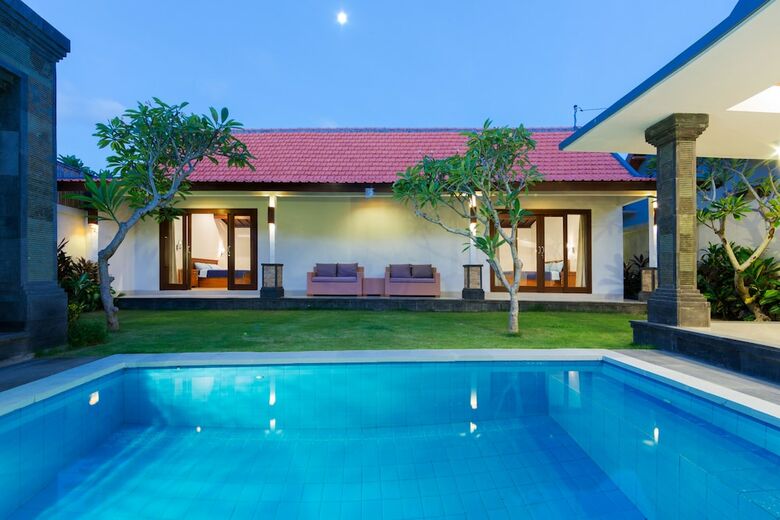 Hotel Paisa Villa Seminyak