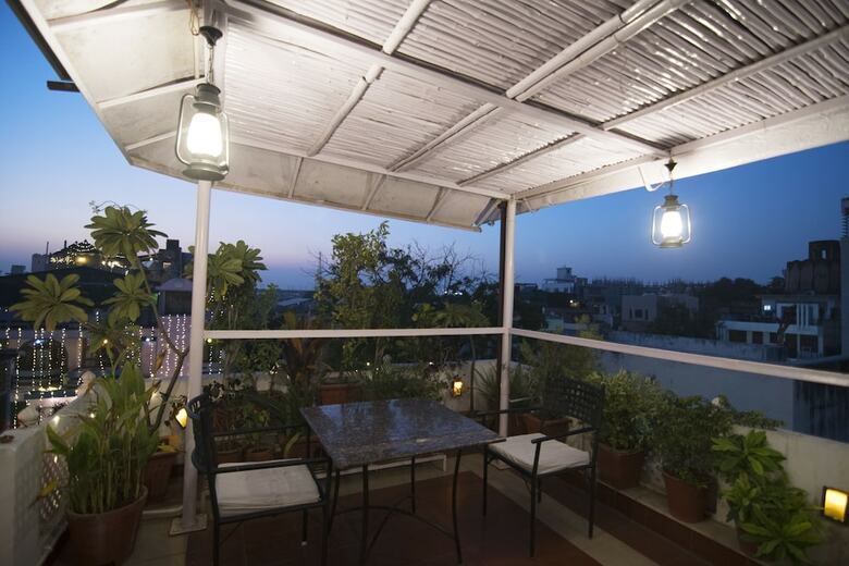 Hotel Chitrakatha
