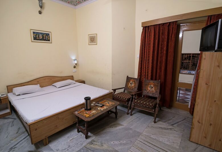 Hotel Chitrakatha