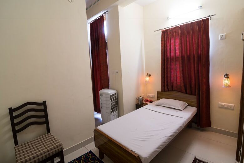 Hotel Chitrakatha