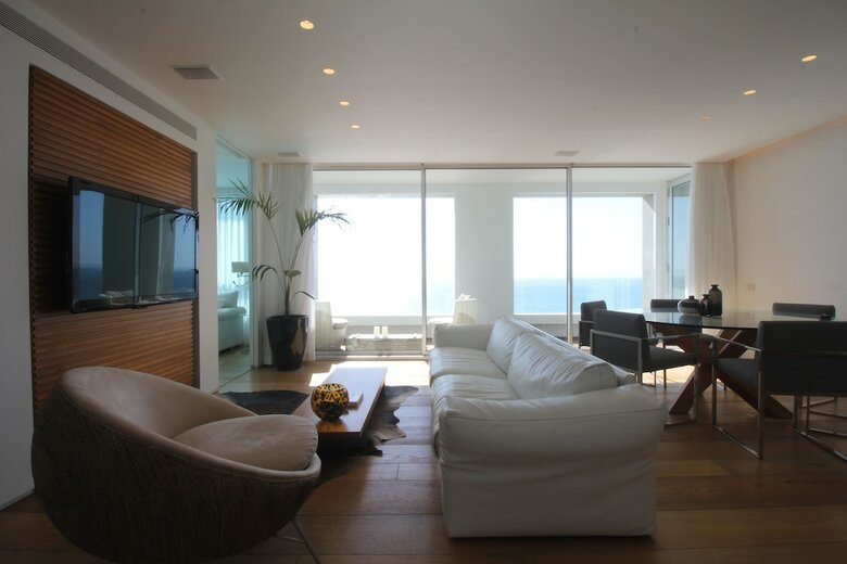 Sea Apartment