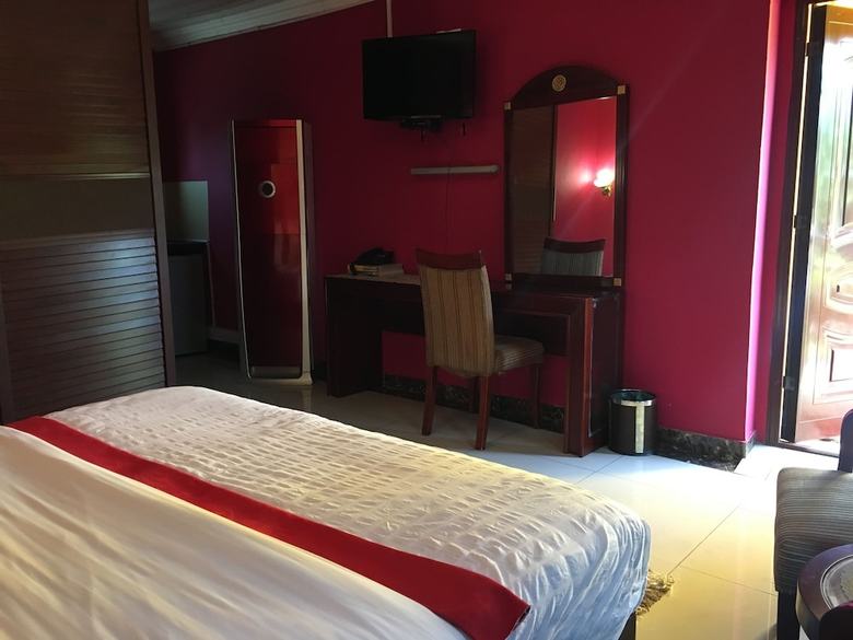 Posada Gumare Executive Lodge