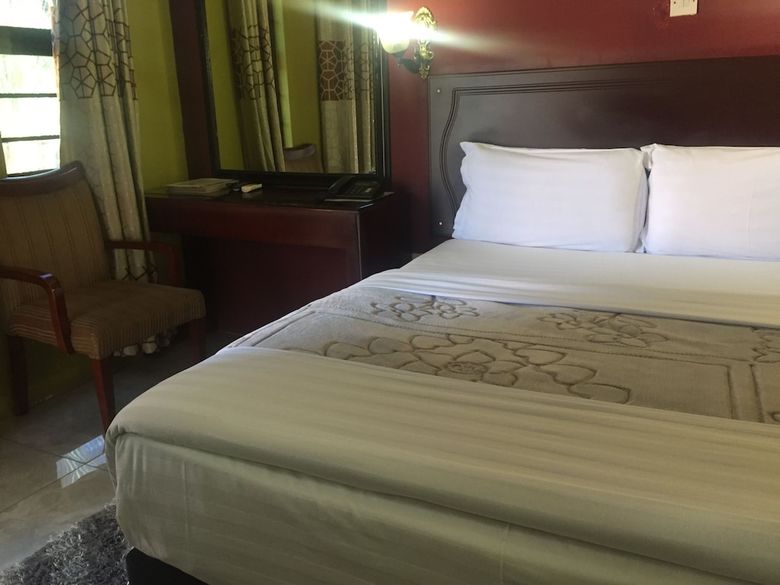 Posada Gumare Executive Lodge