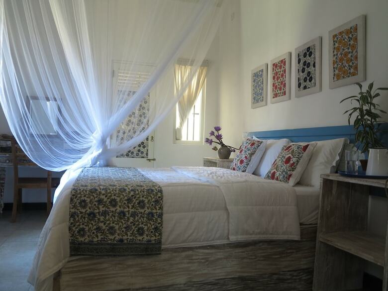 Hotel Esperanza Beach