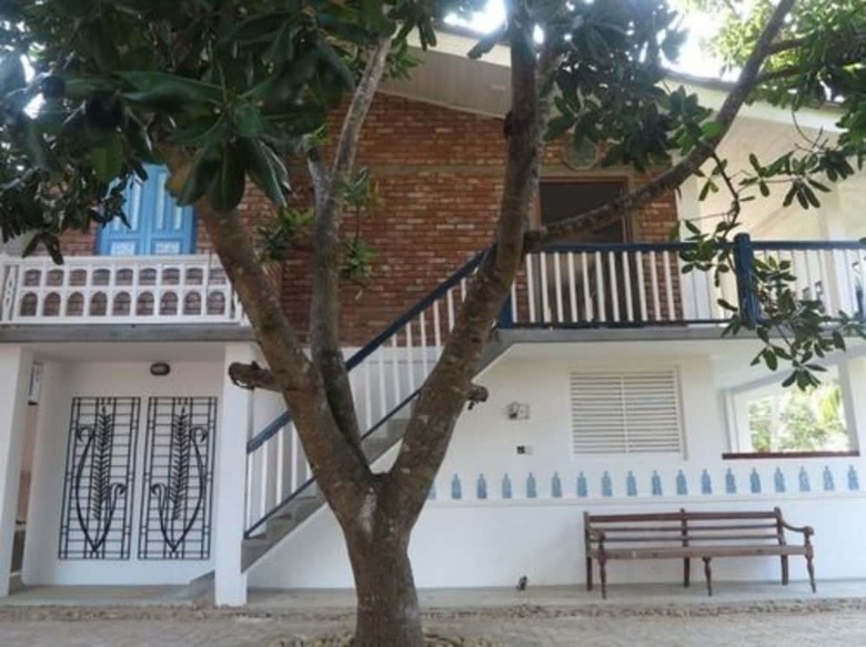 Hotel Esperanza Beach
