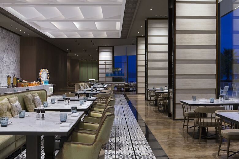 Hotel Le M�ridien Xiaojing Bay