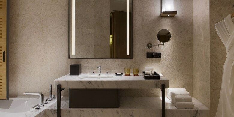 Hotel Le M�ridien Xiaojing Bay