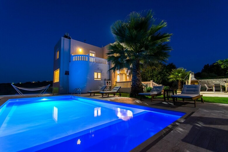 Villa Infinity