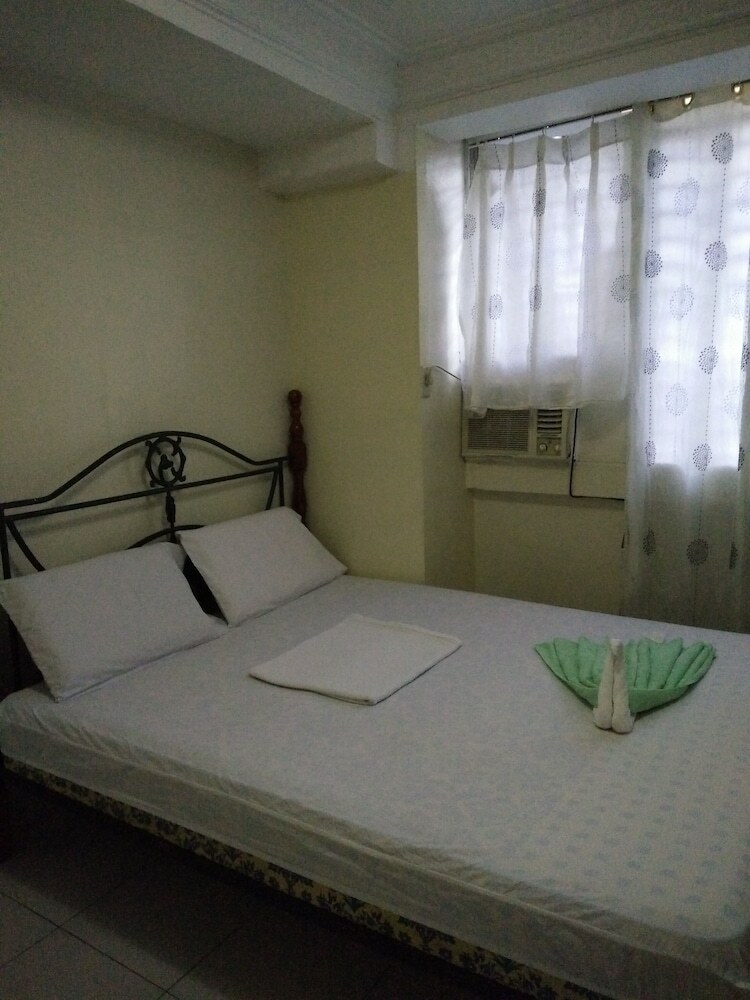 Hotel Go Land Pension House