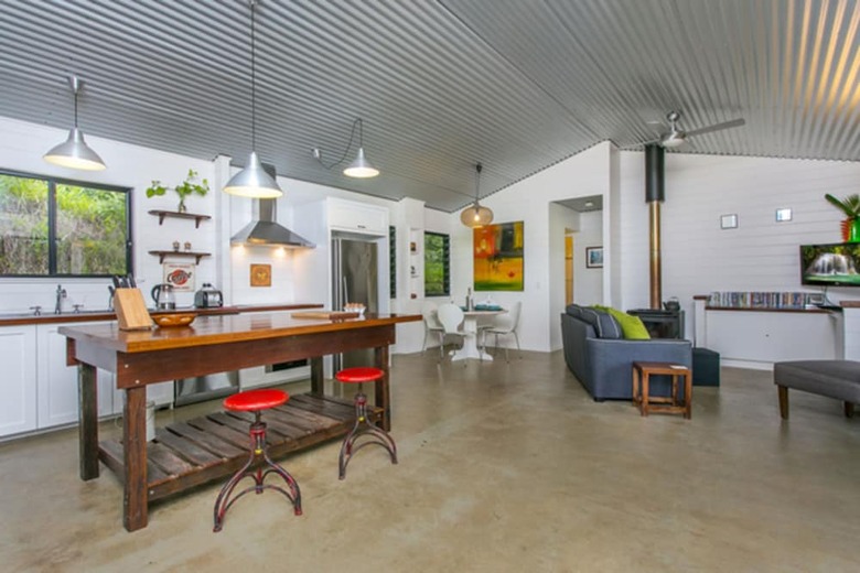 Mango Tree Cottage And Fig Tree Retro Studio