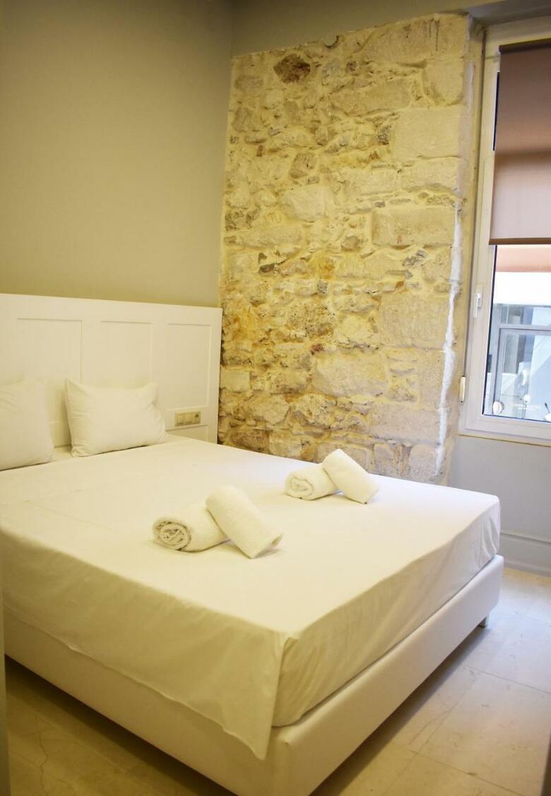 Hotel Candia Suites & Rooms