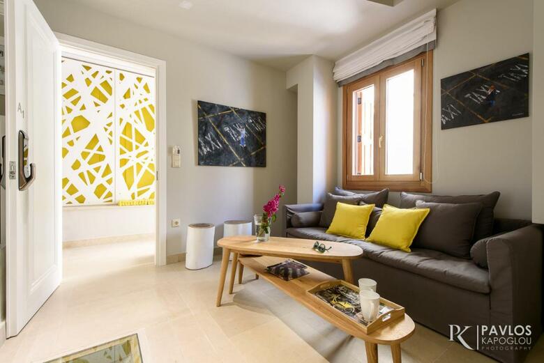 Hotel Candia Suites & Rooms