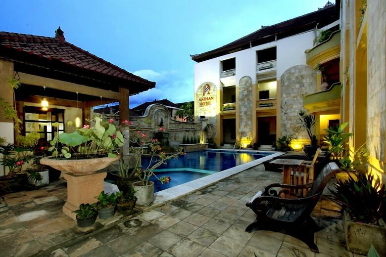Nathan Hotel