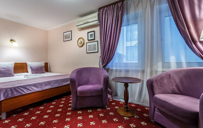 Mayak Hotel