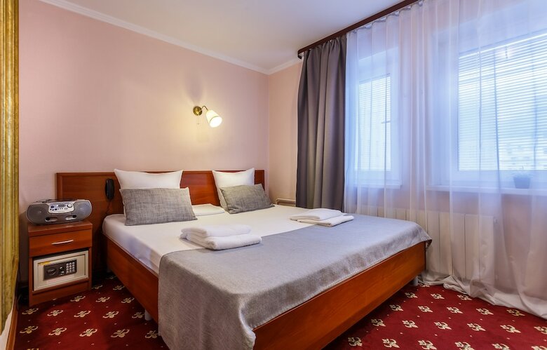 Mayak Hotel