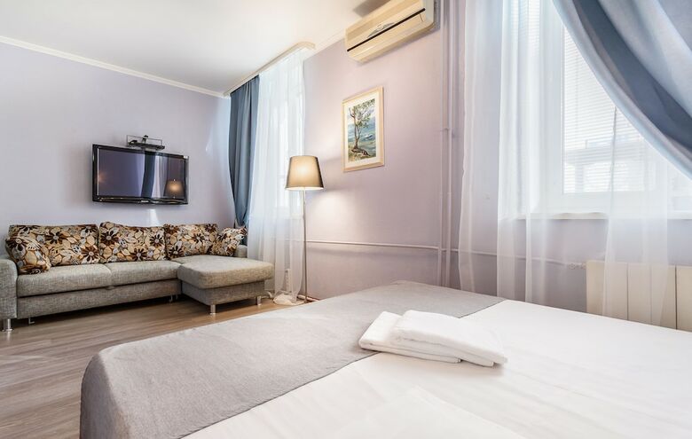 Mayak Hotel