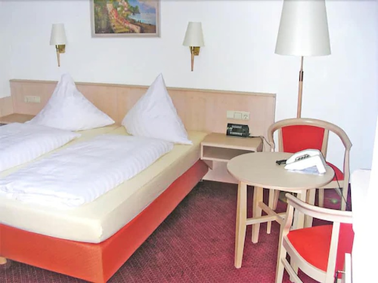 Hocher Hotel & Caf�