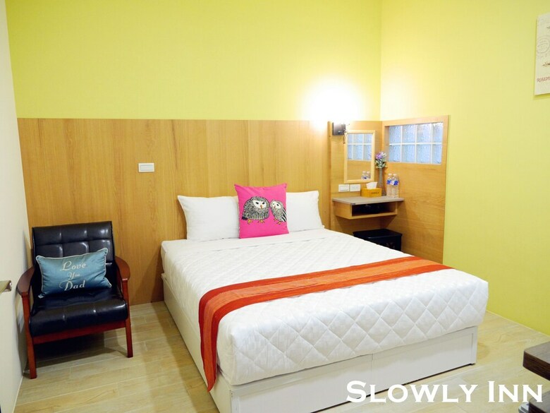 Hotel Slowly Inn