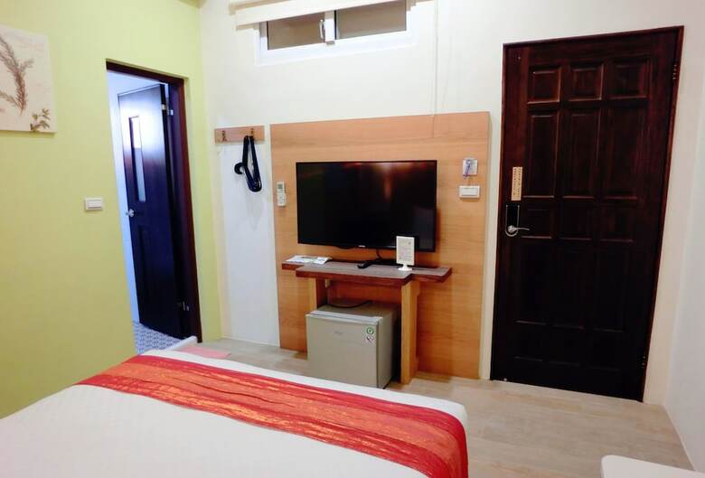 Hotel Slowly Inn