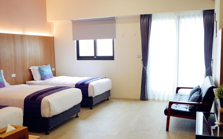 Hotel Slowly Inn