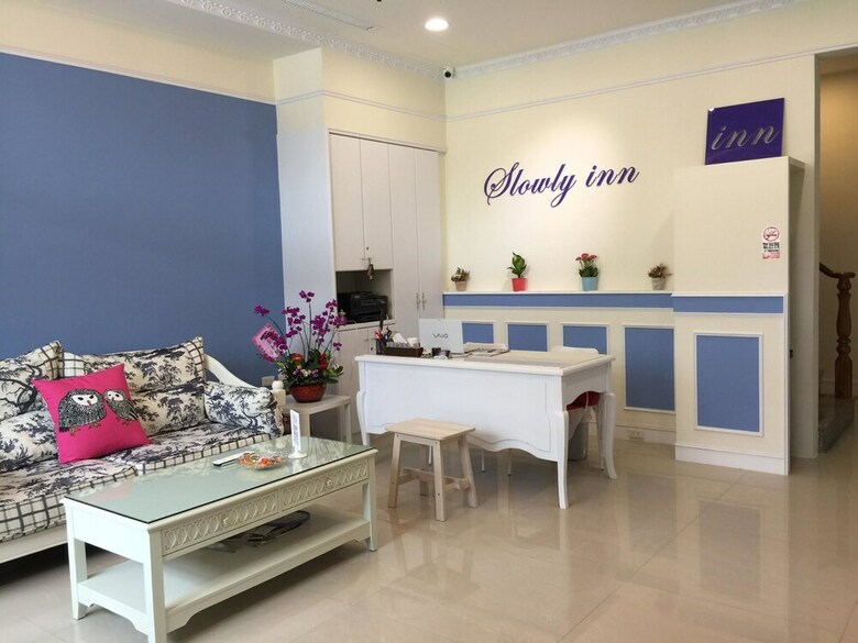 Hotel Slowly Inn