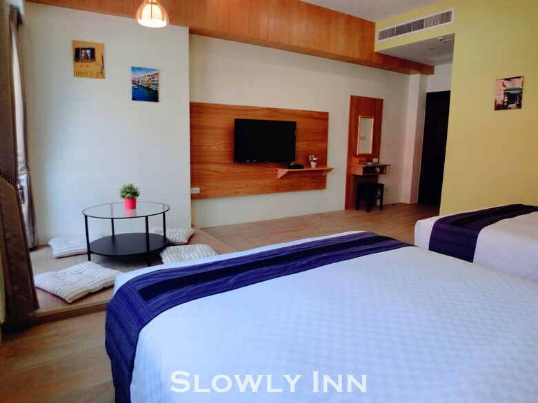 Hotel Slowly Inn