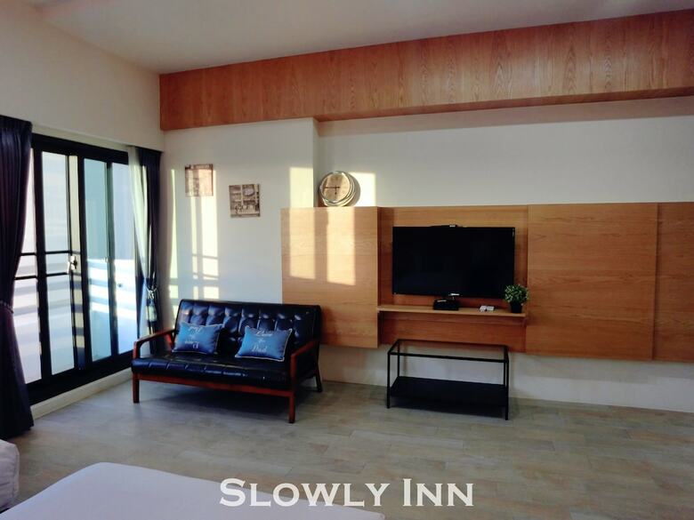 Hotel Slowly Inn