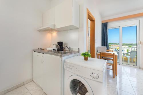 Yiannis Apartments