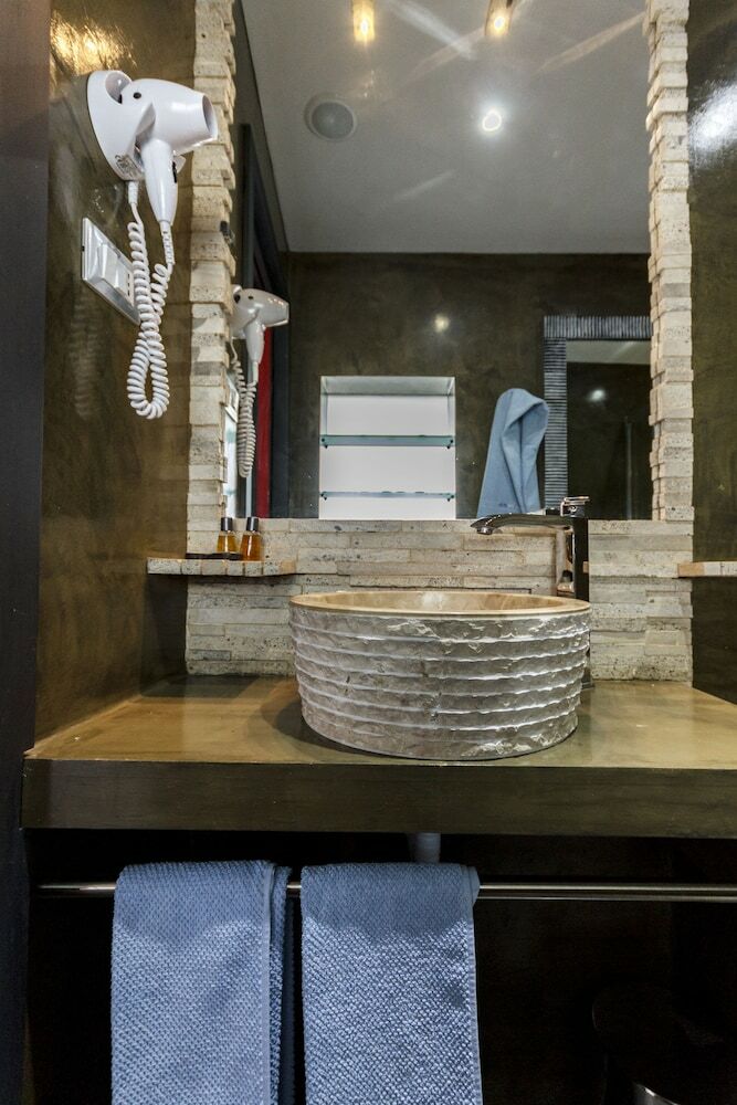 Hotel Ocean Caf� Suites