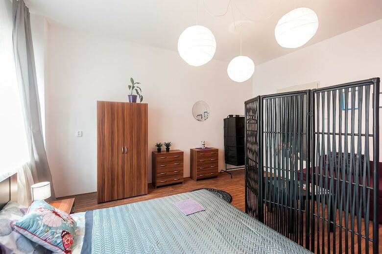 Na Zborenci Apartments