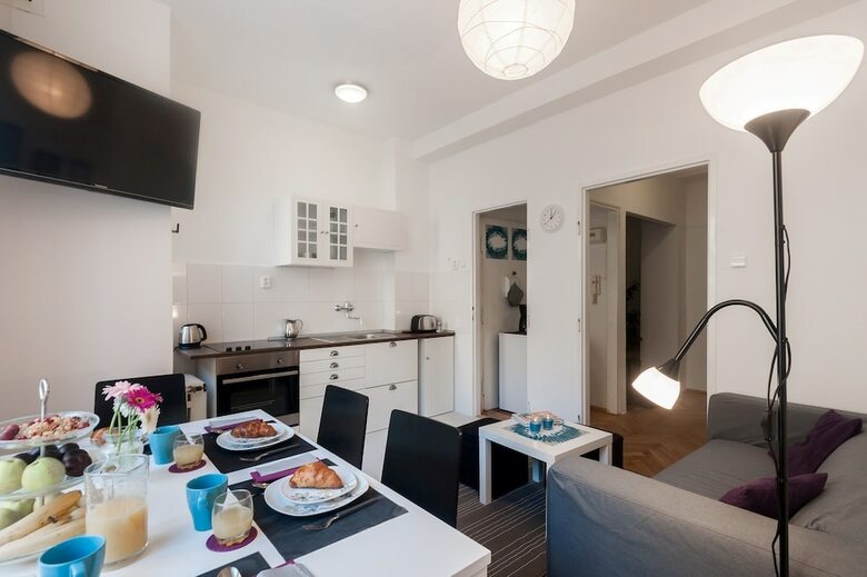 Na Zborenci Apartments