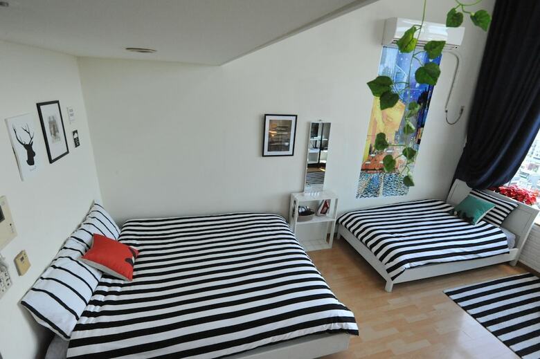 Hostal Hongdae Guesthouse - Hostel