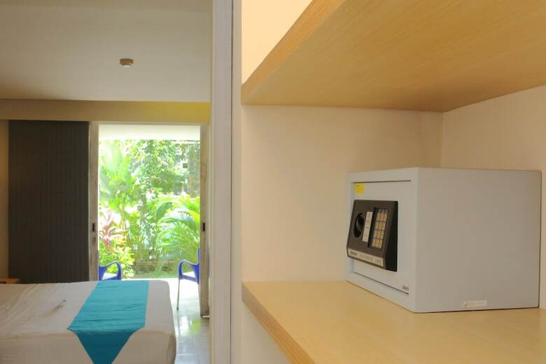 Hotel Airy Kuta Bakung Sari Bali