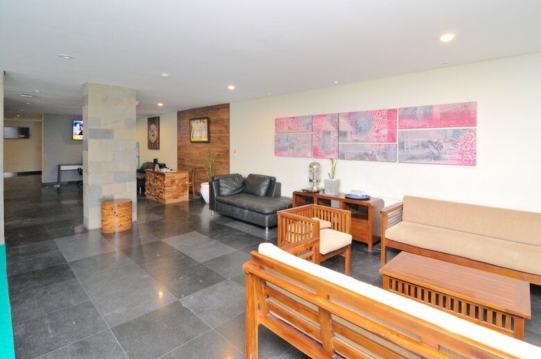 Hotel Airy Legian Sunset Road Nakula 9 Kuta Bali