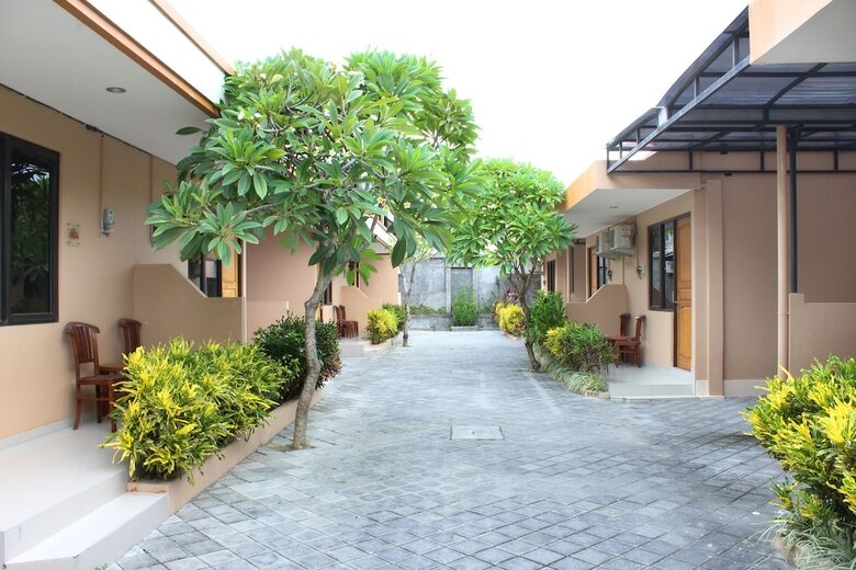 Hotel Airy Denpasar Barat Pura Demak 4 Bali