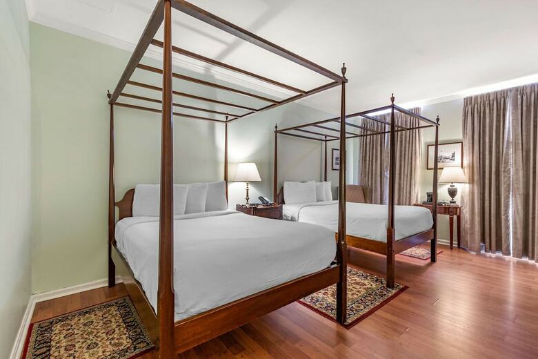 Admiral Fell Inn, Ascend Hotel Collection