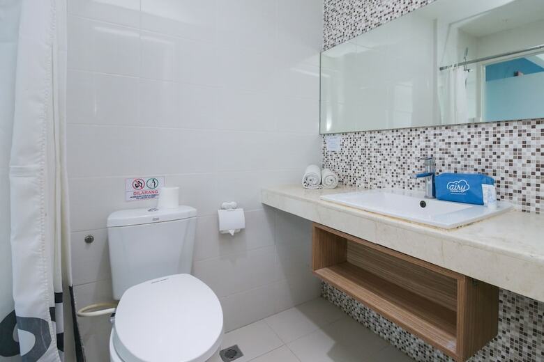 Hotel Airy Denpasar Barat Gunung Salak 78 Bali