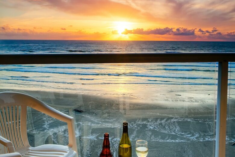 Elizabeth Oceanfront Suites, Ascend Hotel Collection