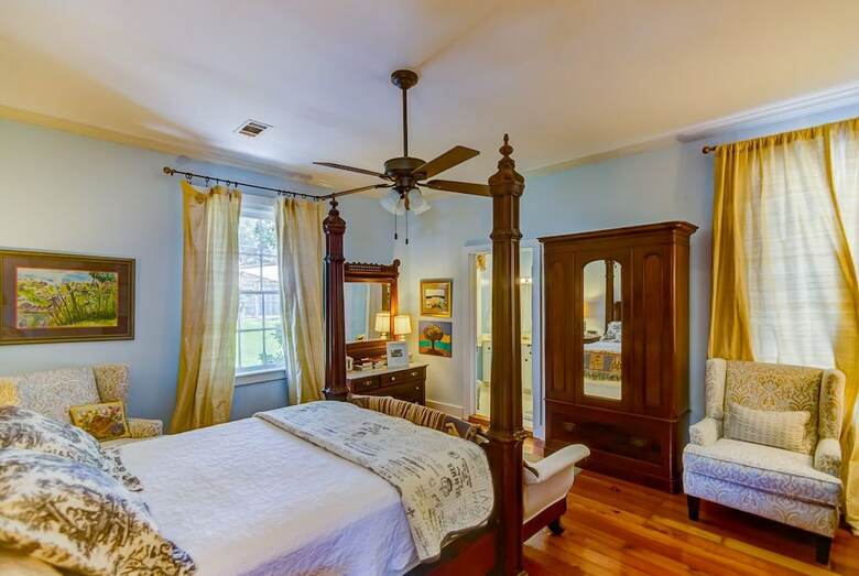 Hotel Steele Cottage