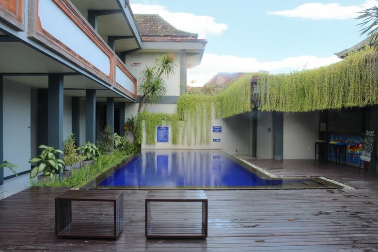 Hotel Airy Denpasar Selatan Bypass Ngurah Rai 660 Bali