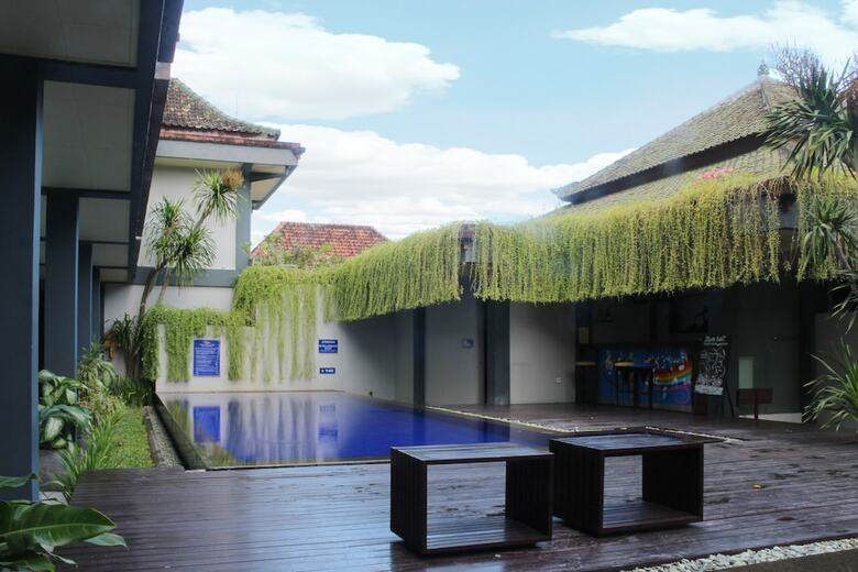 Hotel Airy Denpasar Selatan Bypass Ngurah Rai 660 Bali