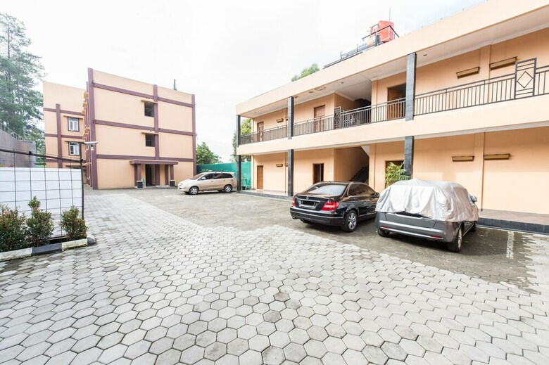 Hotel Airy Eco Raya Lembang 68 Bandung
