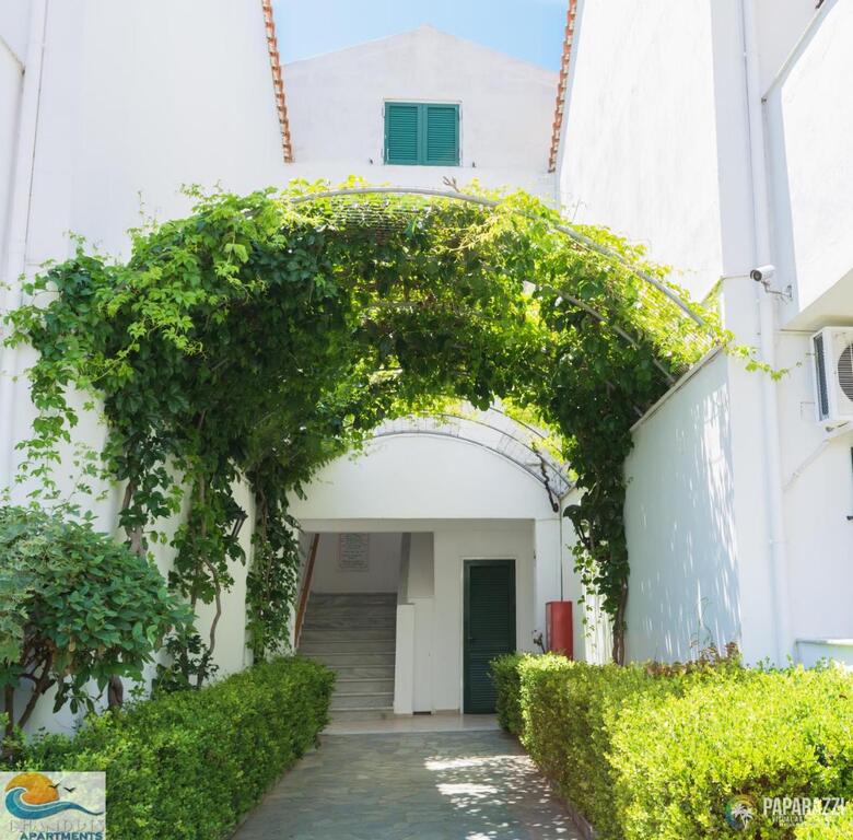 Aparthotel Chandris Apartments