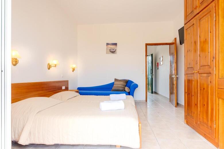Aparthotel Chandris Apartments
