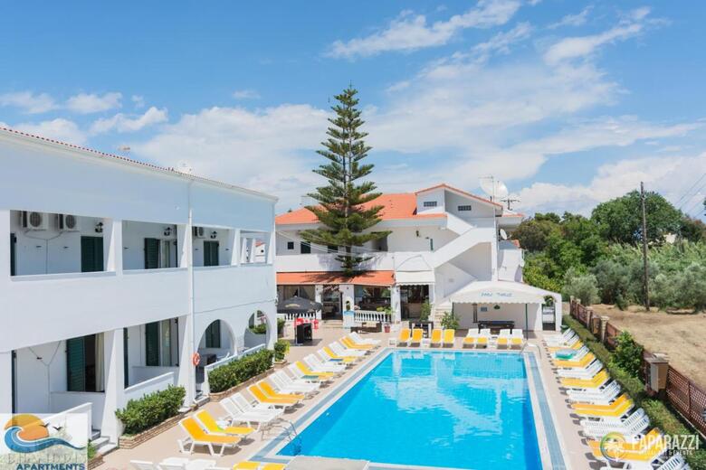 Aparthotel Chandris Apartments
