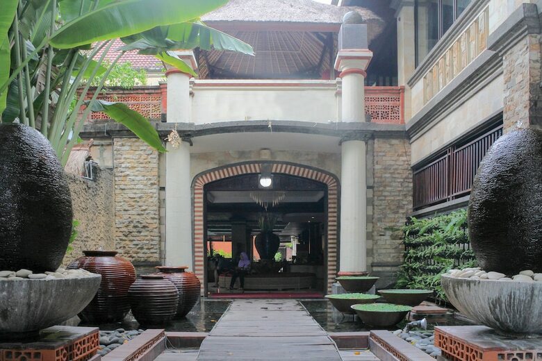 Hotel Airy Legian 83 Kuta Bali