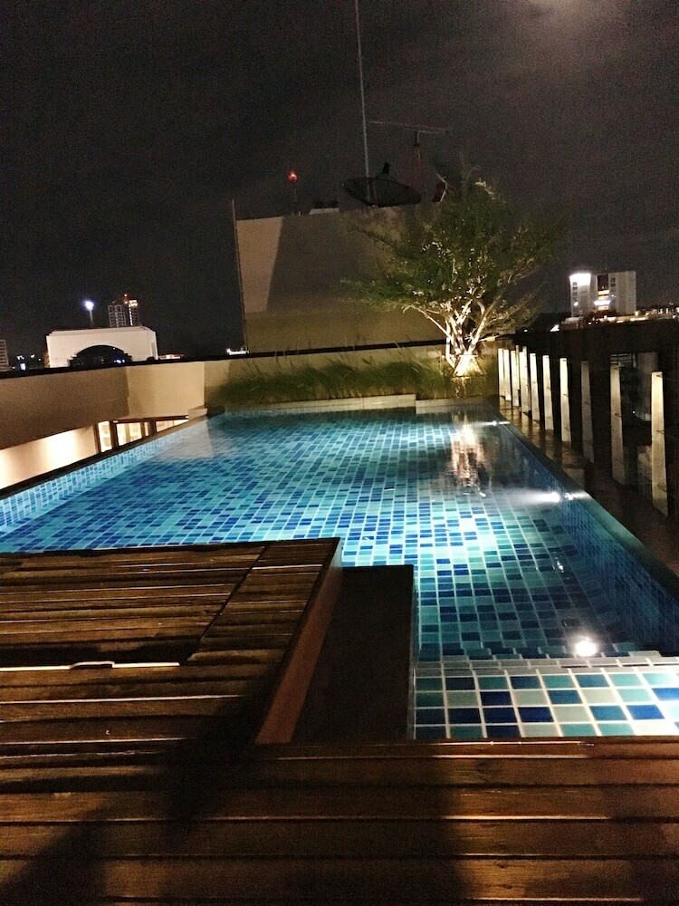 Aparthotel Madera Residence Siracha