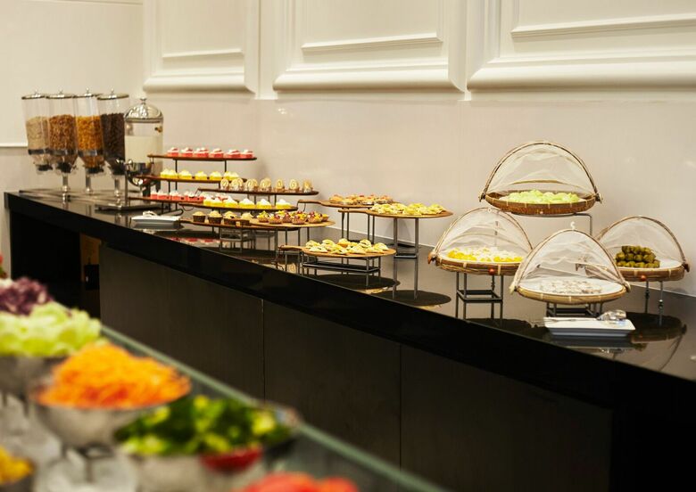 Hotel Grande Centre Point Sukhumvit 55